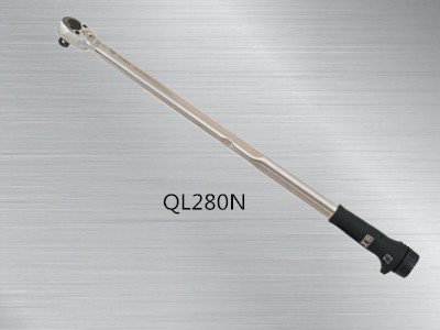 日本東日脫跳式扭力扳手QL280N