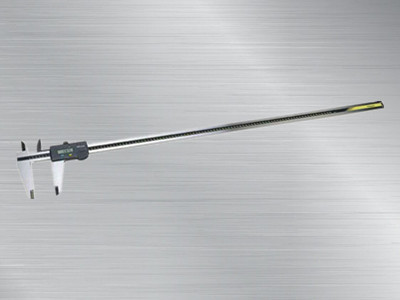 日本三豐大量程數(shù)顯卡尺500-502-10