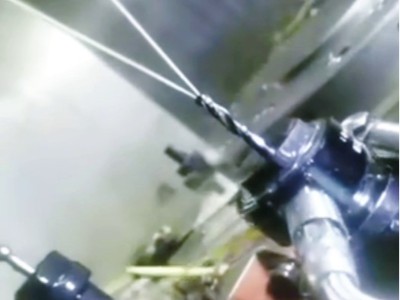 不銹鋼鉆2.1mm孔深度18mm，大扭矩RBZ高速電主軸配這個螺帽提高效率