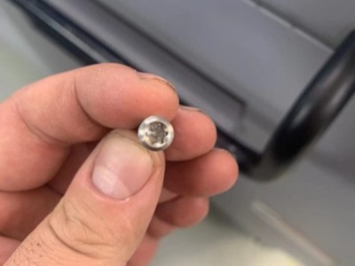 鈦合金骨釘銑梅花，西鐵城高頻銑BM-322FL加工速度快