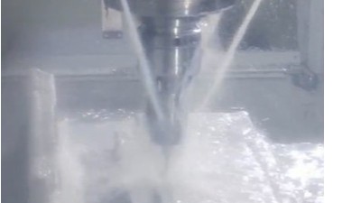 雕銑機主軸轉速不夠，銑削0.3mm槽可使用80000轉加工中心增速器
