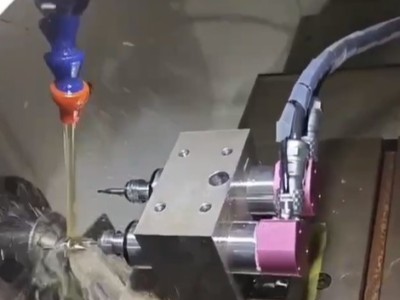 不銹鋼鉆1.2mm孔，排刀機加裝大扭矩RBZ高速電主軸