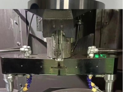 CNC機(jī)床精銑加工，加工中心增速器雙主軸加工