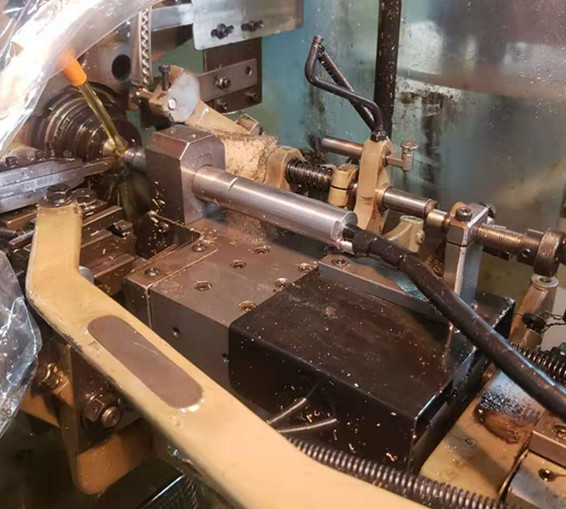 高速電主軸鉆孔