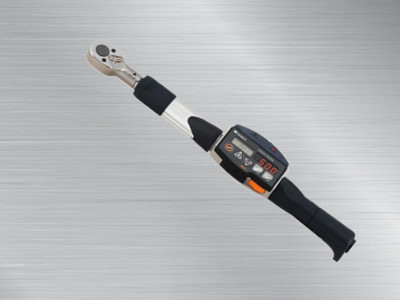 東日數(shù)字式扭力扳手CEM100N3X15D-BTS