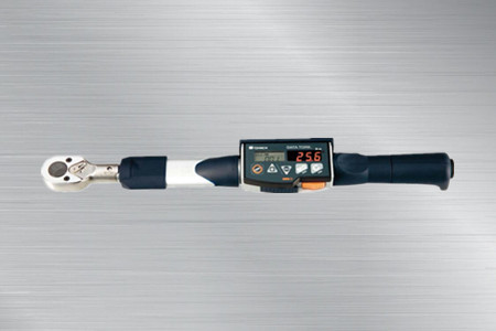 東日直讀式扭力扳手CEM3