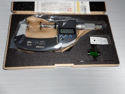 日本Mitutoyo三豐盤(pán)式千分尺323-250 