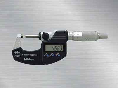 日本Mitutoyo三豐數顯千分尺293-240