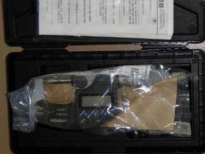 日本Mitutoyo三豐數顯千分尺293-240 