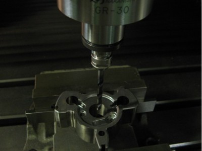 日本NSK高速電主軸應(yīng)用于燒結(jié)材料鉆孔加工