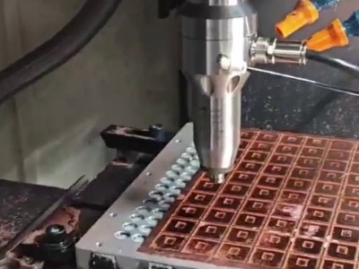 CNC傳統(tǒng)銑削有毛刺，8萬(wàn)轉(zhuǎn)加工中心增速器解決