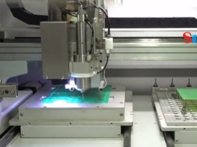 在線式PCBA分板機安裝分板機自動換刀主軸案例