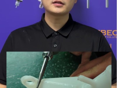 ABS塑料產品出廠帶有毛刺合模線如何去除？