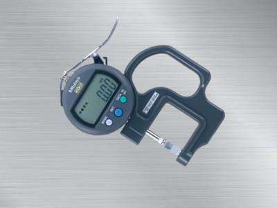 日本三豐數(shù)顯式厚度計547-315