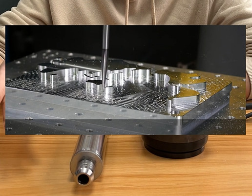 發那科機器人加裝NAKANISHI高速電主軸精加工鋼件倒角