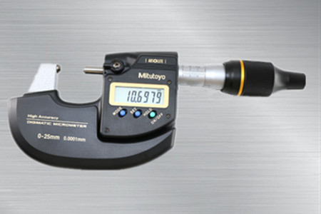 日本三豐高精度數顯千分尺293-100