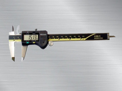 日本三豐Mitutoyo數顯卡尺500-197