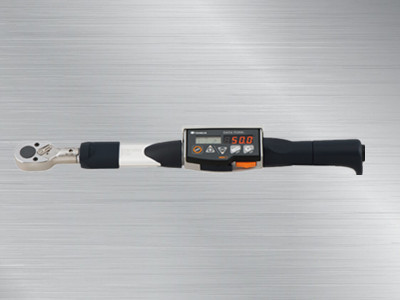 東日可換頭數字式扭力扳手CEM3-P