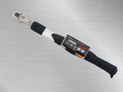 東日可換頭數(shù)字式扭力扳手CEM3-P