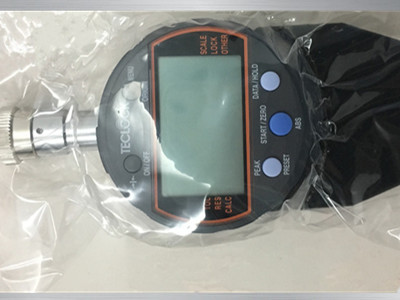 日本得樂數顯橡膠硬度計GSD-719K