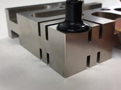 適合平面研磨的90°電動打磨機IC-300