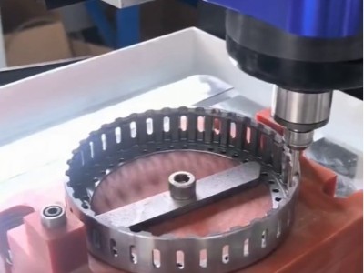 鋼件去除2mm毛刺，RBZ浮動主軸扭矩大