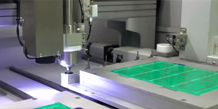 分板機主軸切割PCB