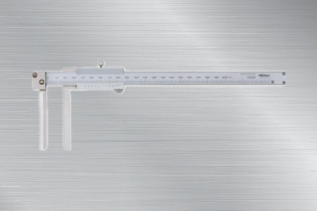 日本mitutoyo游標卡尺536-142