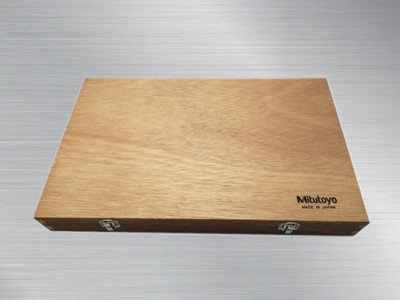 日本三豐外徑千分尺103-146 